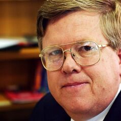 Myles McGregor-Lowndes