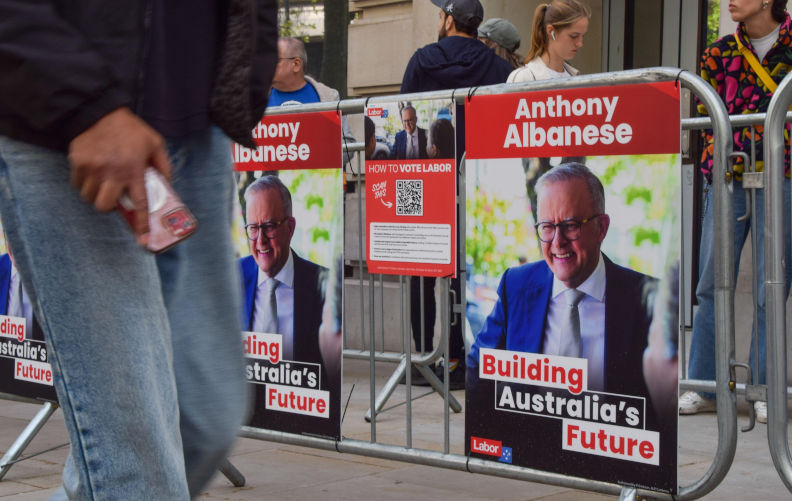 London, England, UK. 26th Apr, 2025. Posters promote Anthony Albanese as Australians cast their votes at Australia House, the Australian High Commission in central London, ahead of the Australian federal election. (Credit Image: (c) Vuk Valcic/ZUMA Press Wire) EDITORIAL USAGE ONLY! Not for Commercial USAGE! Contributor: ZUMA Press, Inc. / Alamy Stock Photo Image ID: 3B20F40 Shell-shocked voters of US allies choose stability over disruption