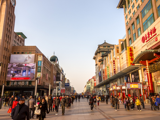 Aiming for the messy truth: The first Australian journalist returns to China
