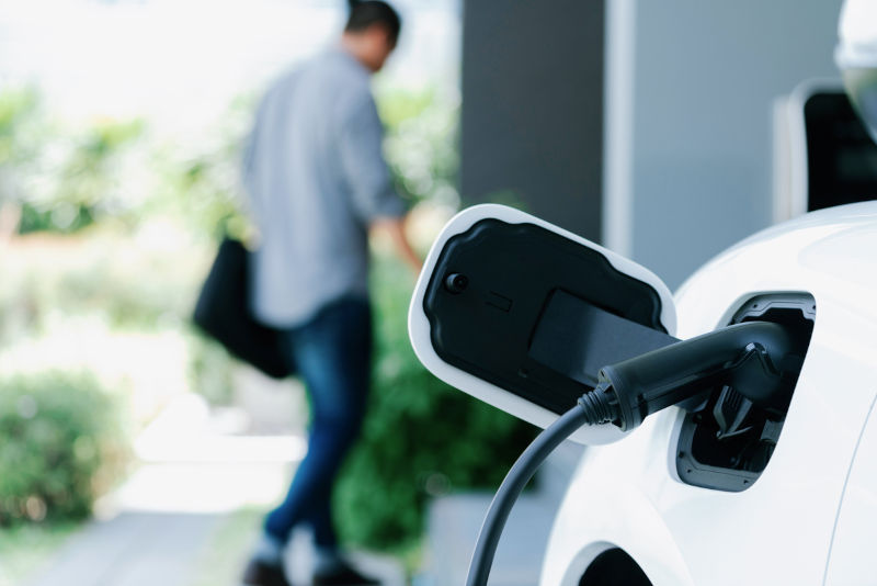 EVs and electric hot water can transform cities into 'giant batteries' to slash peak demand
