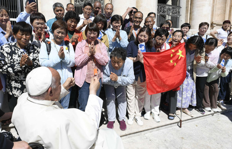 Pope Francis greets a group of pilgrims from China at the end of the weekly general audience in Saint Peter's square at the Vatican on June 5, 2024. Photo: (EV) Vatican Media/ABACAPRESS.COM Credit: Abaca Press/Alamy Live News Contributor: Abaca Press / Alamy Stock Photo Image ID: 2XAA3J4 Sino-Vatican ties likely to survive Pope Francis' passing