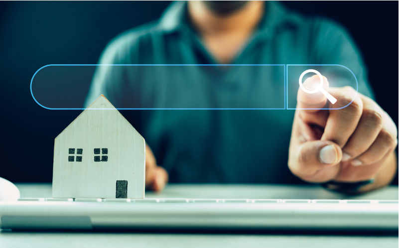 Man clicking internet search page on touch screen with wood home on keyboard. Image: iStock / dontree_m Murdoch’s News Corp has moved into the mortgage business. Where are the regulators?