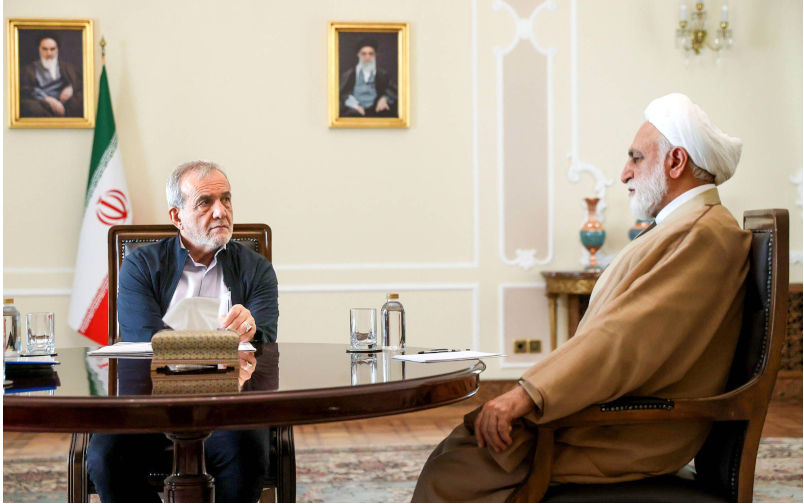 Iranian-President,-Masoud-Pezeshkian,-attends-a-meeting-of-heads-of-Iranian-government-Republic of 170525_Iran_IPO_007-Copyright:-xapaimagesxIranianxPresidencyxOfficexxapaimag-sx.-Image:-Alamy-Contributor:-Imago/-Alamy-Stock-Photo-Image-ID:-3BC46XW Regime change and blowback in Iran