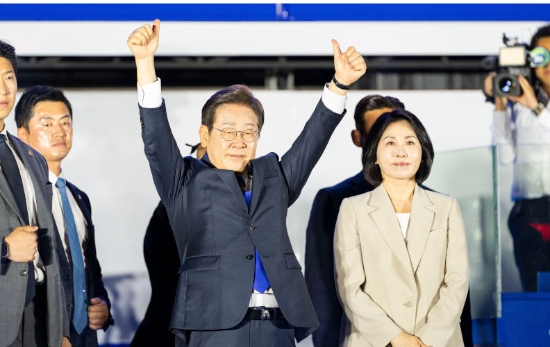 South Korea’s president faces tough balancing act between allies, adversaries