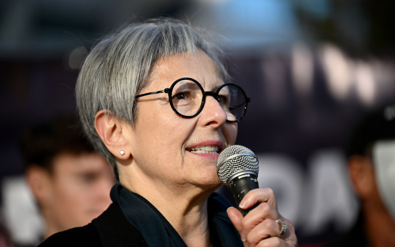 Journalist Mary Kostakidis speaks to media prior to Daniel Duggan's extradition hearing, at Downing Centre Local Court, in Sydney, Friday, May 24, 2024. Former US military pilot Daniel Edmund Duggan once worked in China as a flight instructor and now faces extradition to the United States over unknown charges. Image:AAP /Bianca De Marchi Stand with Mary