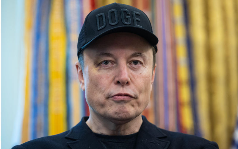 Washington, United States. 30th May, 2025. Elon Musk looks on during a press conference with President Donald Trump in the Oval Office at the White House in Washington, DC on Friday, May 30, 2025. Phoot by Francis Chung/UPI Credit: UPI/Alamy Live News. Contributor: UPI / Alamy Stock Photo Image ID: 3BF38G6 Warren Report: Musk leveraged government access for personal gain