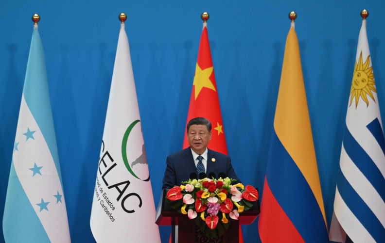 Beijing, China. 13th May, 2025. Xi Jinping, President of China, speaks at the fourth China-CELAC Ministerial Forum. Numerous representatives of the Community of Latin American and Caribbean States (CELAC) came to Beijing. China wants to present itself internationally as a stable trading partner, while the trade dispute with the USA continues. Credit: Johannes Neudecker/dpa/Alamy Live News Contributor: dpa picture alliance / Alamy Stock Photo Image ID: 3BAJN24 China is increasingly present in US Latin American backyard