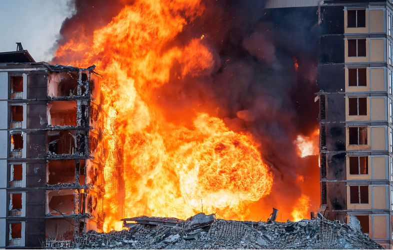 Israel-and-Iran-clash-in-a-conflict-affecting-civilians-in-Tel-Aviv-and-Herzliya,-with-destroyed-buildings.-Tehran.-June.-2025.-USA-atack-Iran.-Image:-Alamy-Contributor:-Fernando-Astasio/Alamy-Stock-Photo-Image-ID:-3BJX13H Iran retaliating against US inevitable as window for diplomacy narrows: analysts