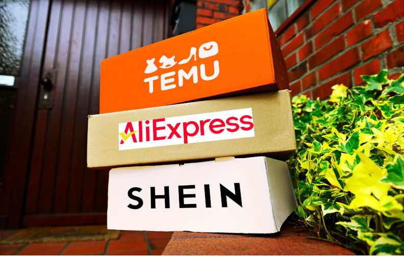 Stacked parcels from the Chinese mail order companies Temu, AliExpress and Shein in a building entrance, photomontage. Image: Alamy. Contributor: mauritius images GmbH Image ID: 3BNN9J2 Temu and Shein: cheap and very nasty