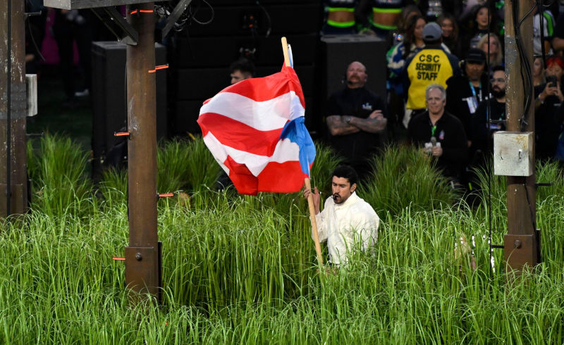 Bad Bunny, good neighbour