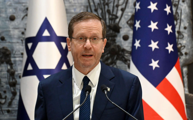 Israel is 'rotten to its core'