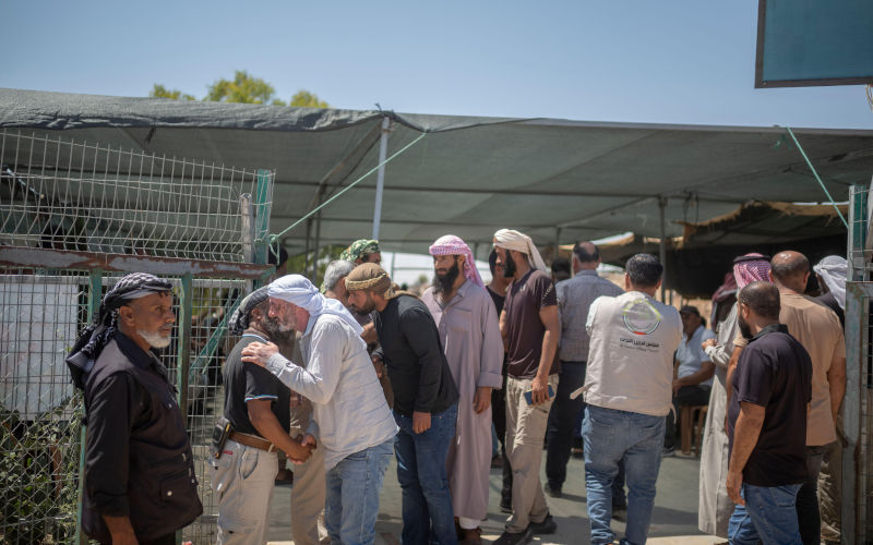 Hebron, Palestinian Territories. 29th July, 2025. Palestinians gather at the community of Umm Al-Khair near Hebron, to pay their respects and mourn the killing of Awdah Al-Hathaleen, who was shot by an Israeli right-wing settler the previous day. Credit: Alamy Live News / Ilia Yefimovich/dpa Image ID: 3C4K24M A violent Israeli settler and his Palestinian victim – only one is welcome in Trump's America