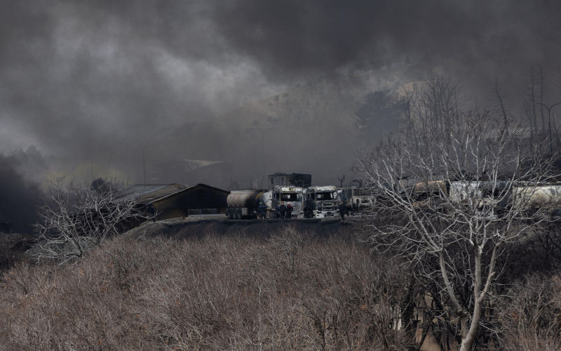 Former defence leaders say oil wars threaten our security, and climate change deepens the danger