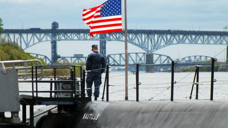 us nuclear submarine