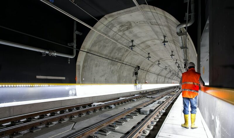 tunnel train infrastructure