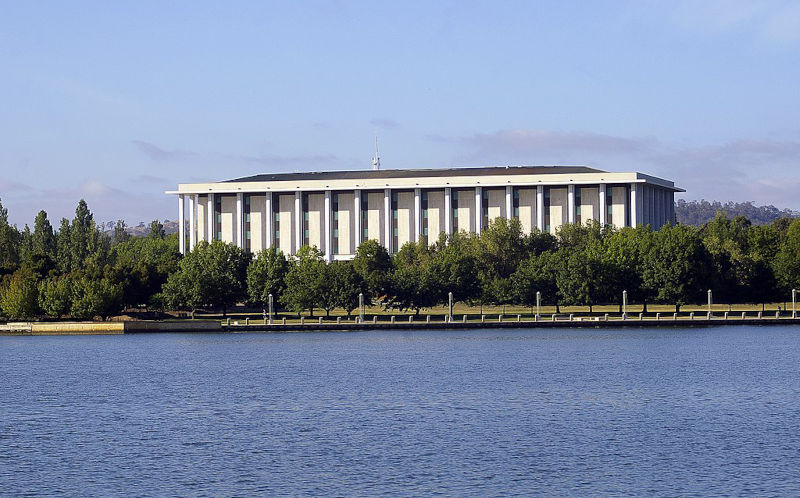 National_Library_of_Australia_viewed_across_Lake_Burley_Griffin_from_Commonwealth_Park