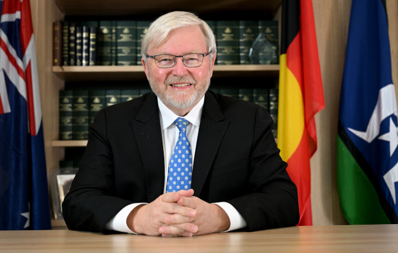 Former Australian Prime Minister Kevin Rudd poses for a portrait at his office in Brisbane, Tuesday, December 20, 2022. Former Labor Prime Minister Kevin Rudd will be Australia's next ambassador to the United States, the government has announced. Image: AAP/Darren England